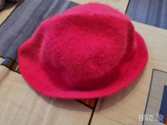 Зимна шапка , снимка 2 - Шапки - 34207140