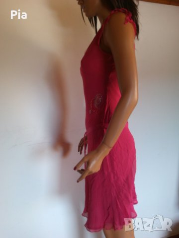 Елегантна , червена копринена рокля, снимка 3 - Рокли - 29429520