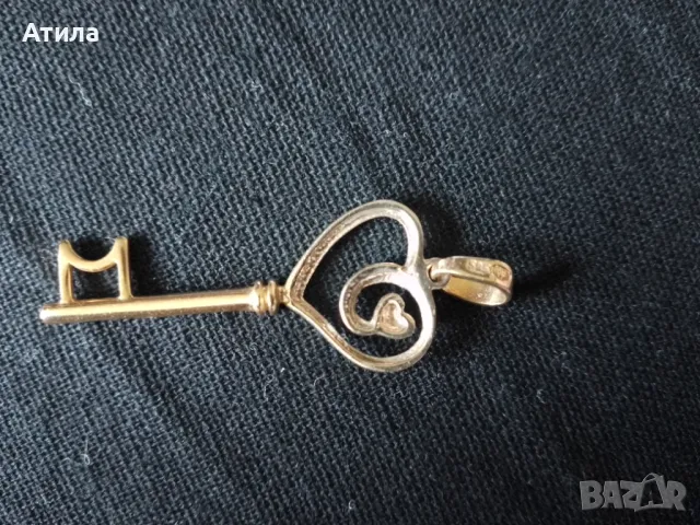 злато ключе висулка , снимка 3 - Колиета, медальони, синджири - 49603330