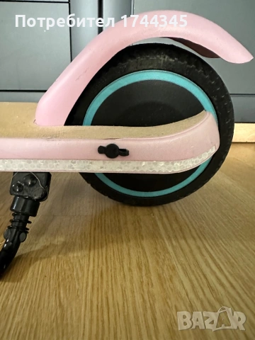 Детски електрически скутер, снимка 5 - Детски велосипеди, триколки и коли - 54170921
