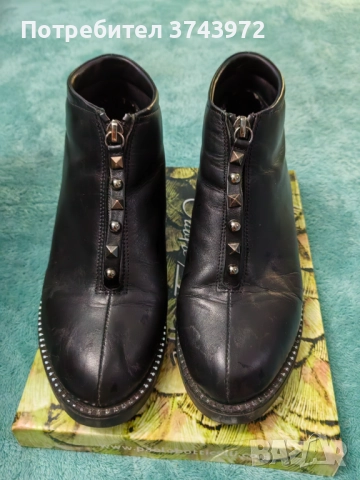 Черни боти от естествена кожа