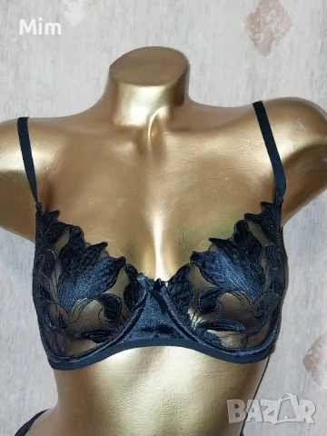 85 B/C Черен сатенен сутиен с бродерия 