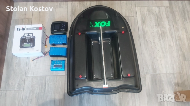 Лодка за захранка , снимка 1