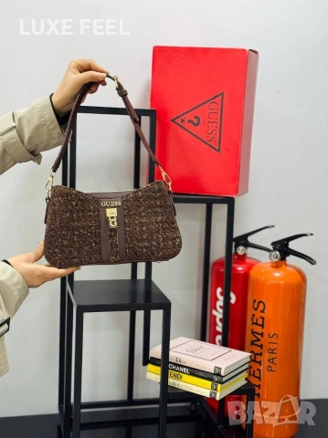 Guess✨Дамски Чанти , снимка 14 - Чанти - 54335971