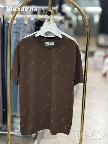 Дамски тениски Guess с камъчета - два цвята - 23€