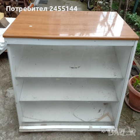 продавам стилаж за закуски, снимка 2 - Стелажи и щандове - 54263453