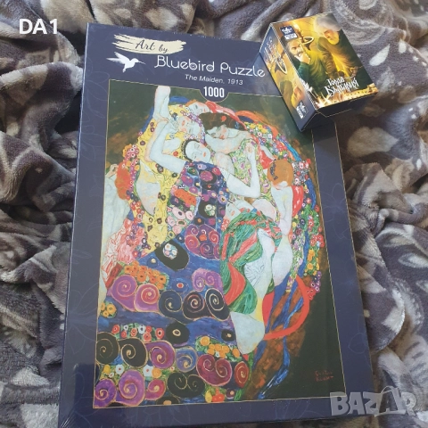Пъзел Bluebird от 1000 части – Момата | Густав Климт , снимка 2 - Пъзели - 52108495