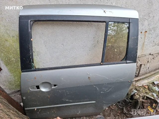 заден капак и врата за мазда5, снимка 13 - Части - 44987415