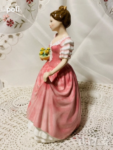 порцеланова статуетка , снимка 3 - Статуетки - 52179962