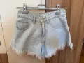 Дамски къси дънки , снимка 1