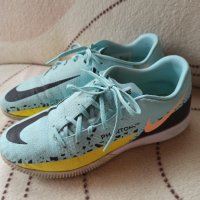 футболни обувки Nike , снимка 2 - Футбол - 42903360