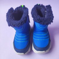 Апрески за бебе Skechers 21, снимка 3 - Бебешки обувки - 42357269