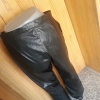Черен еко кожен прав широк панталон ХЛ, снимка 4 - Панталони - 35089917