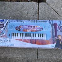 Детско пиано с микрофон Lexibook с Elza , Cars , Paw Patrol, снимка 8 - Музикални играчки - 39925023