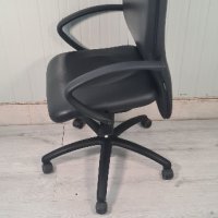 Офис кожен Геймарски въртящ стол внос от германия , снимка 1 - Столове - 42478346