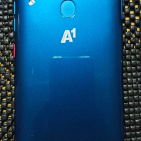 A1 Alpha 2 броя за части, снимка 2 - Резервни части за телефони - 44640498