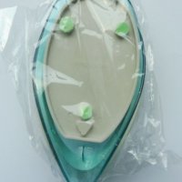 Дизайнерска сапунерка с креативен дизайн във формата на лист от момина сълза, самоизточваща се, снимка 13 - Други стоки за дома - 37161976