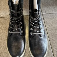 Timberland боти, снимка 2 - Дамски боти - 37585258