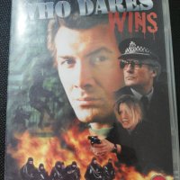 WHO DARES WINS , снимка 1 - DVD филми - 29153421