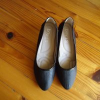 нови дамски обувки 37 размер, снимка 1 - Дамски обувки на ток - 42387359