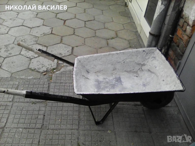 Количка  4. броя  .   *  Има  3  /  количка  -  олекотена   ., снимка 1