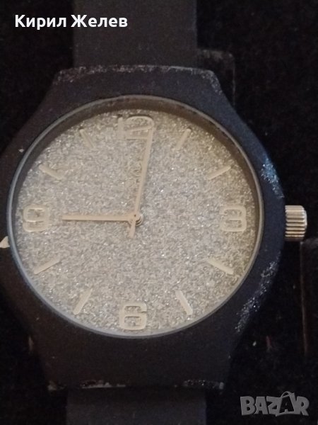 ДАМСКИ ЧАСОВНИК WATER RESISTANT 5 МНОГО КРАСИВ С МАЛКИ КРИСТАЛИ 33366, снимка 1