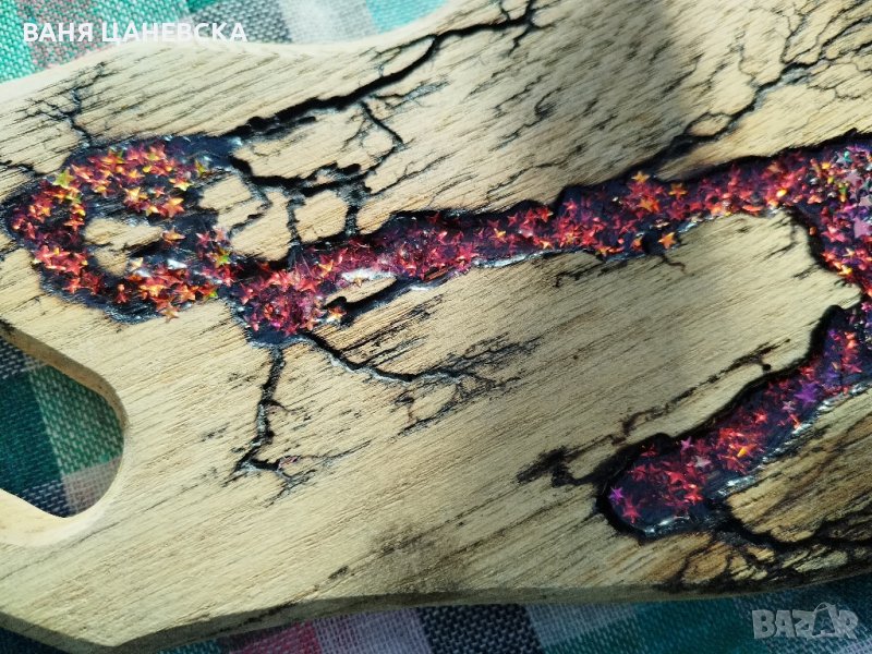 Дървена дъска с епоксидна смола, снимка 1