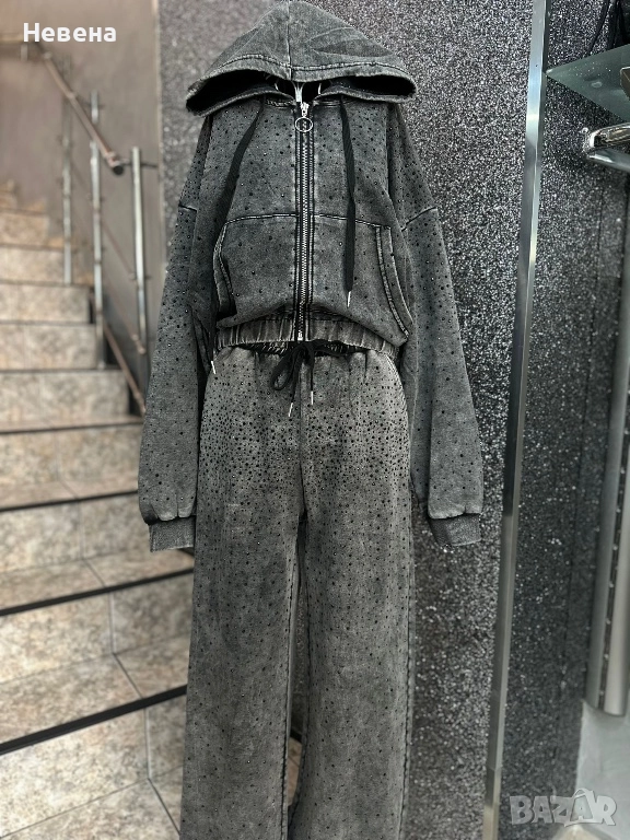 Дамски спортен сет, снимка 1