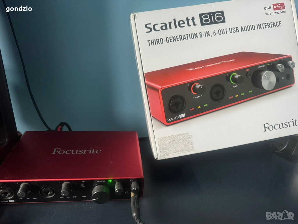 Focusrite Scarlett 8i6 трето поколение, снимка 1