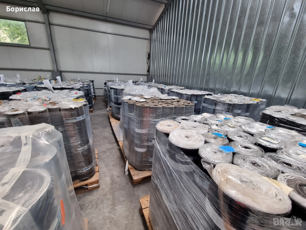 1400 ролки битумни мембрани от различни видове, снимка 1