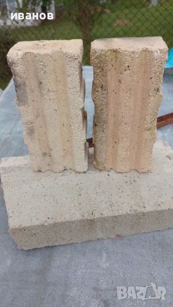 Продавам огнеупорни тухли и лепило , снимка 1