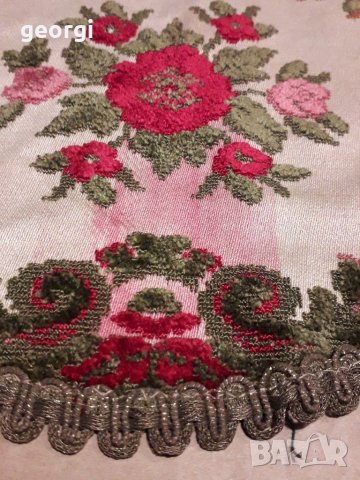 Немска декоративна покривка , снимка 3 - Декорация за дома - 30480559