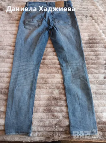 Дамски дънки, снимка 2 - Дънки - 50358712