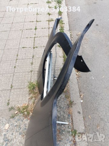 Продавам задни кланици за 2105 и капак преден маска задна