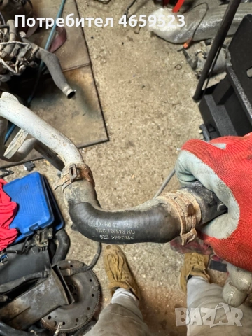 Гумено водно съединение Ауди Audi A8 D4 H4 само за 40лв. 4H0121449R