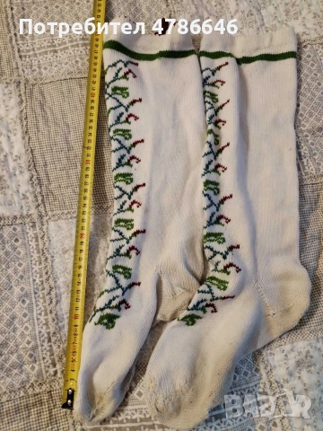 Народни носии Чорапи, снимка 7 - Антикварни и старинни предмети - 54083970