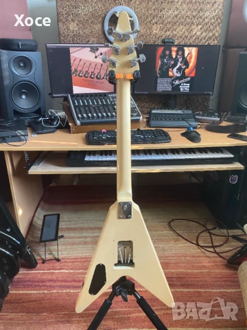 80's Електрическа китара Hurricane by Morris FH-2 VIVIAN Made in Japan or Korea , снимка 5 - Китари - 51000140