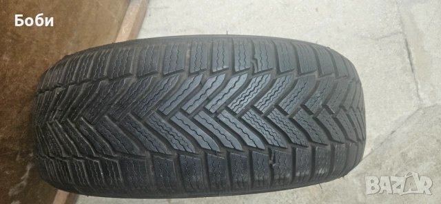 Зимна гума Michelin, снимка 2 - Гуми и джанти - 53167221