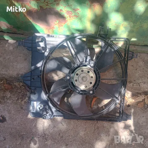 Вентилатор + Перка + Дифузьор + Реостат За Рено Клио 2 1.5ДЦИ 2003г / Renault Clio 2 1.5dci 2003y, снимка 2 - Части - 47265257