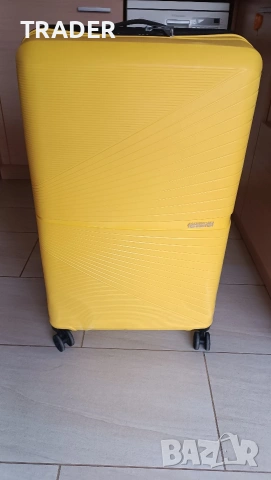 Куфар American Tourister Airconic на 4 колела 67см жълт