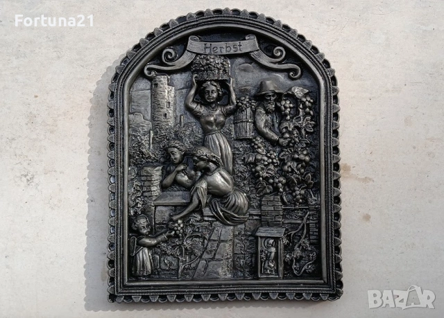 Herbst“ (Есен) – изобразява хора, събиращи грозде.