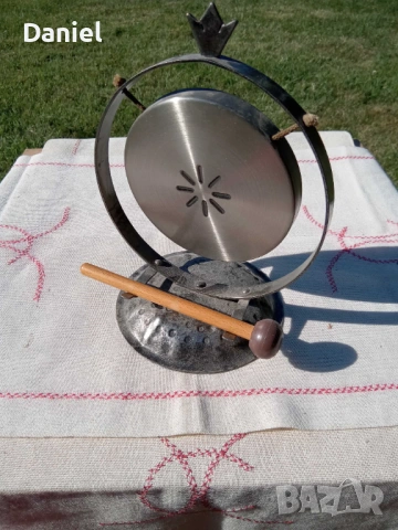 Гонг метален, с дървена палка НОВО