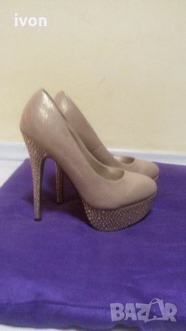 Обувки, снимка 2 - Дамски обувки на ток - 32140590