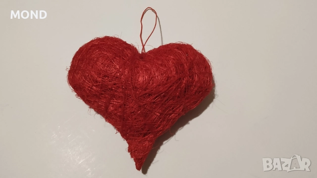 Ръчно изработено сърце от конец, снимка 4 - Ръчно изработени сувенири - 52867731