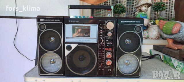 Sanyo 9819-2K, снимка 8 - Радиокасетофони, транзистори - 54121523