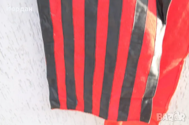 Вълнен пояс от народна носия, снимка 2 - Антикварни и старинни предмети - 47537535