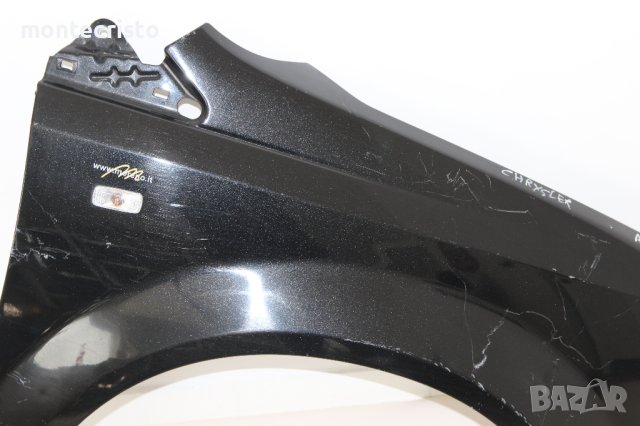 Десен калник Chrysler Grand Voyager (2008-2015г.) с отвор за мигач 68029130AA , снимка 3 - Части - 40585920