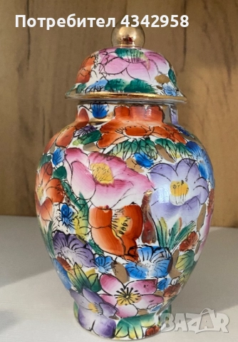 Антична (1925 г) китайска ръчно рисувана джинджифилова ваза Famille Millefleurs