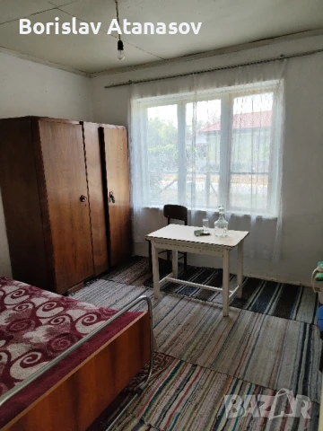 Къща в с.Ветрен , снимка 11 - Къщи - 51286520