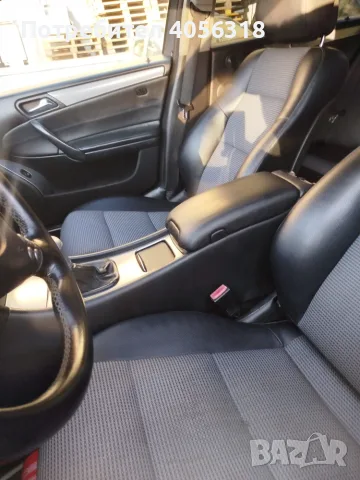Мерседес  C 320 , снимка 6 - Автомобили и джипове - 56086829